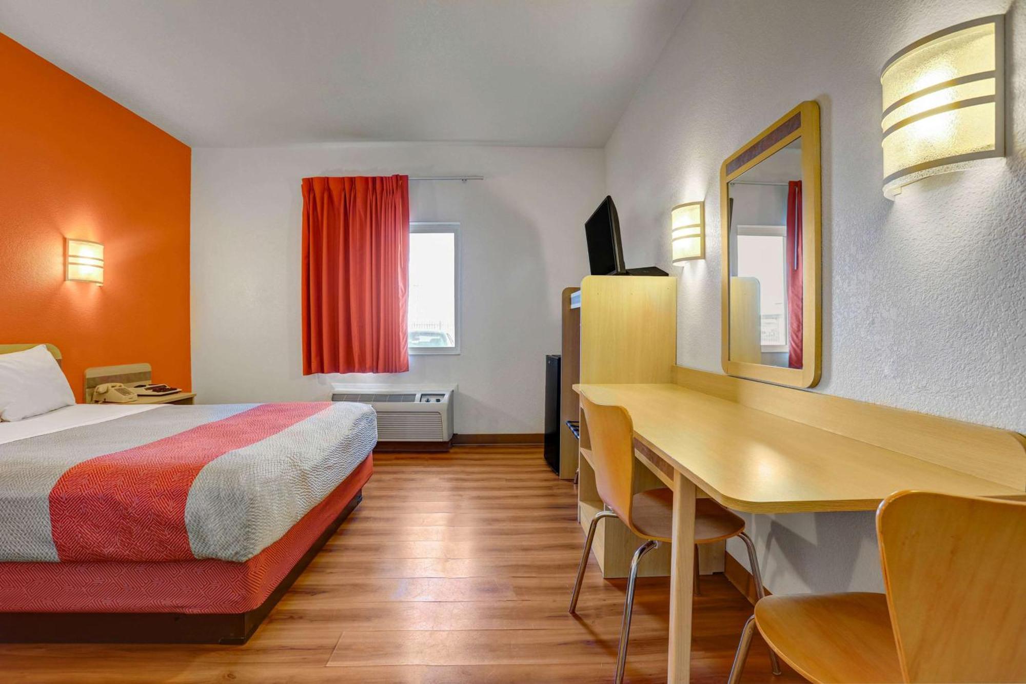 Motel 6-Lemoore, Ca Екстер'єр фото