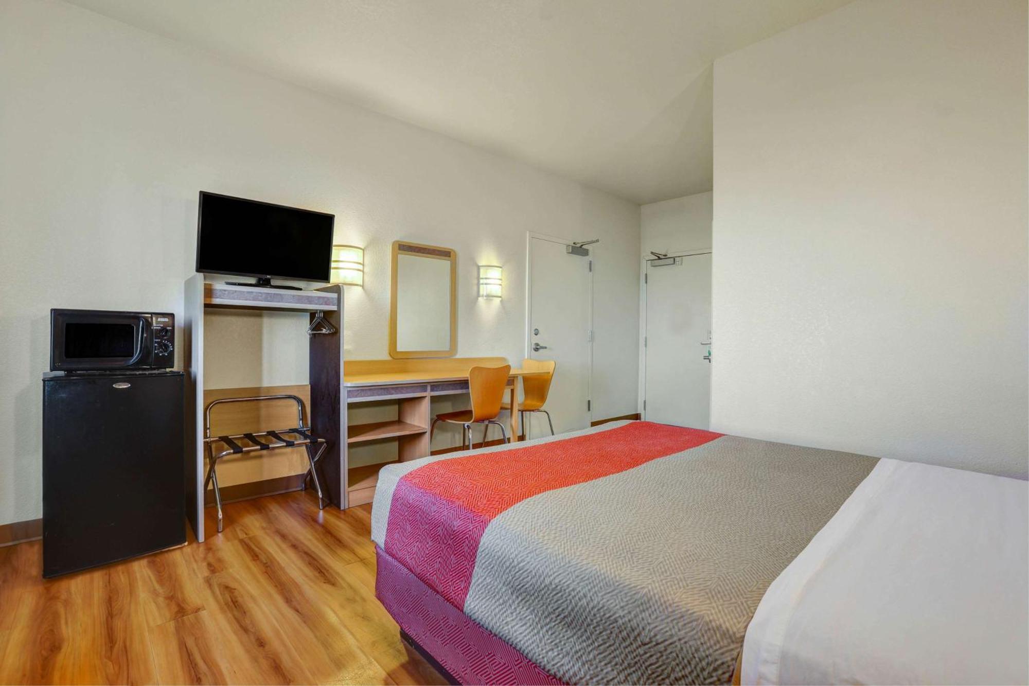 Motel 6-Lemoore, Ca Екстер'єр фото