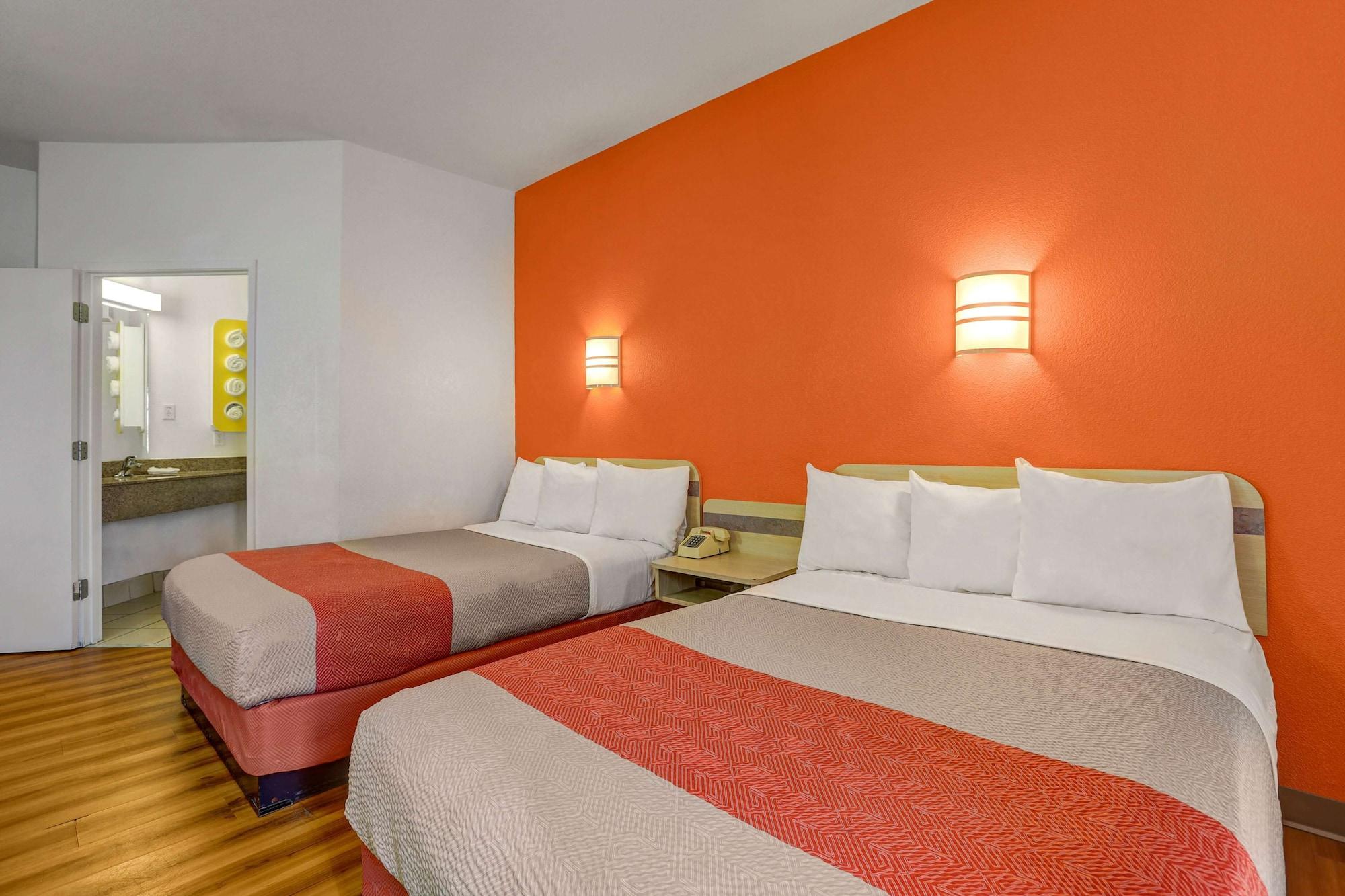 Motel 6-Lemoore, Ca Екстер'єр фото